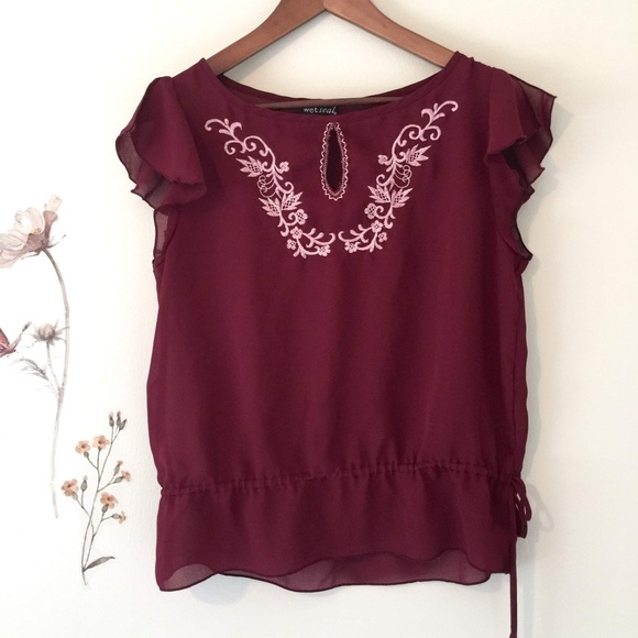 Wet Seal Tops - 5/$25 Embroidered Boho Blouse sz L